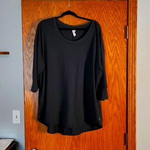 Gray, 3/4 sleeve,  high low hem Danskin Tunic, size 18W-20W.